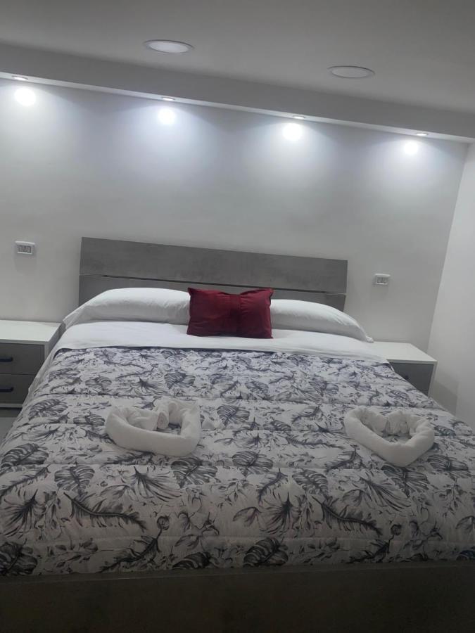 Villa Casa Regina à Naples Extérieur photo
